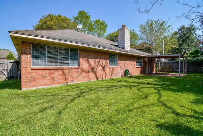 Building Photo - 14823 Redwood Bend Trail