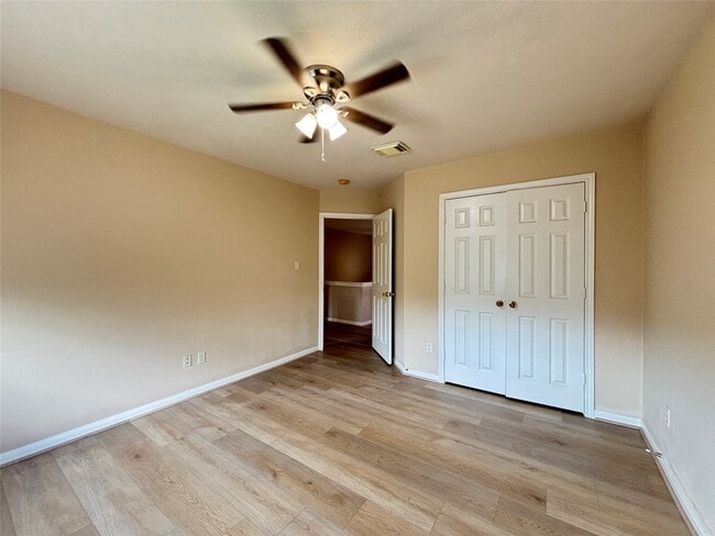 Building Photo - 3418 Shadowfern Dr