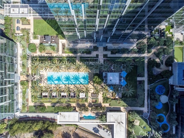 Building Photo - 877 Francisco St