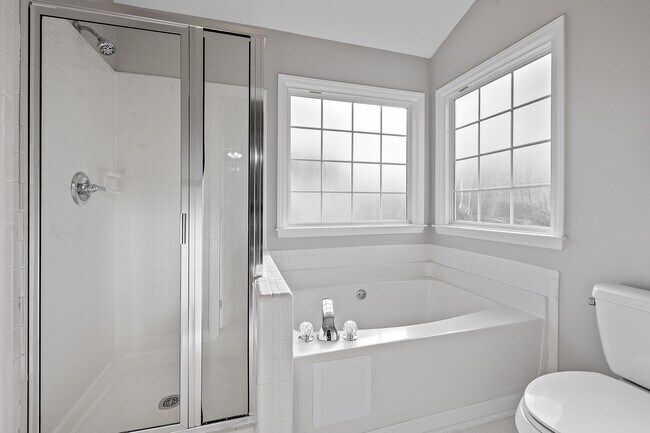 Building Photo - 113 Laurel Branch Dr