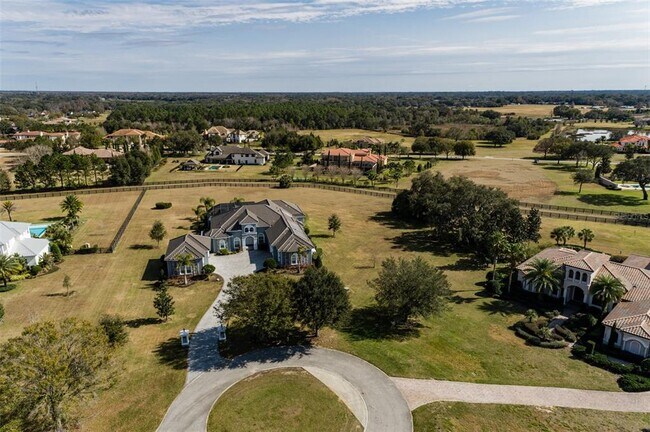 Building Photo - 10605 Midview Terrace