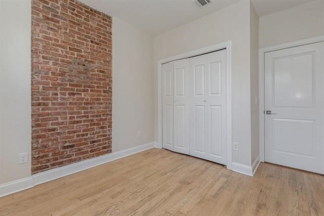 Building Photo - 84 Van Wagenen Ave