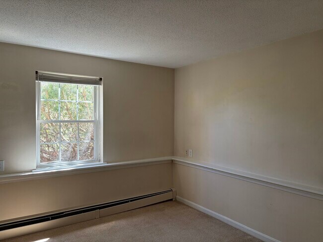 Building Photo - 804 White Cedar Blvd