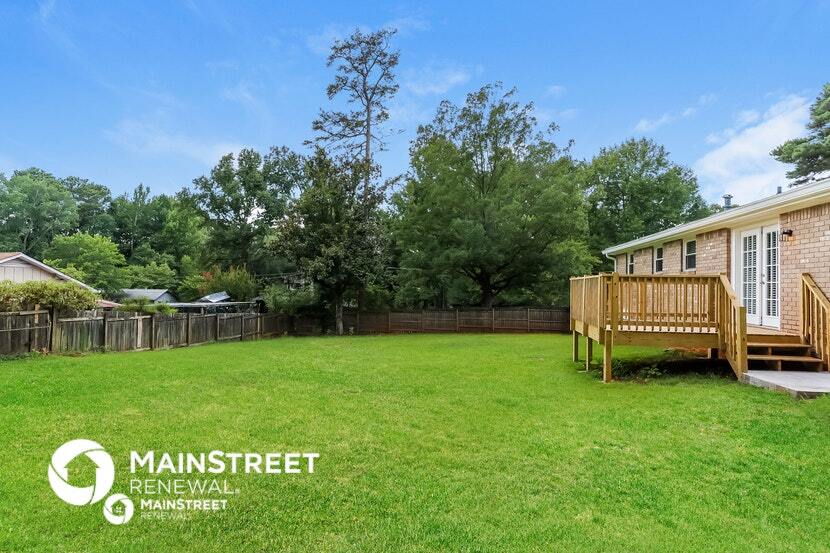 Building Photo - 6103 Frieda St