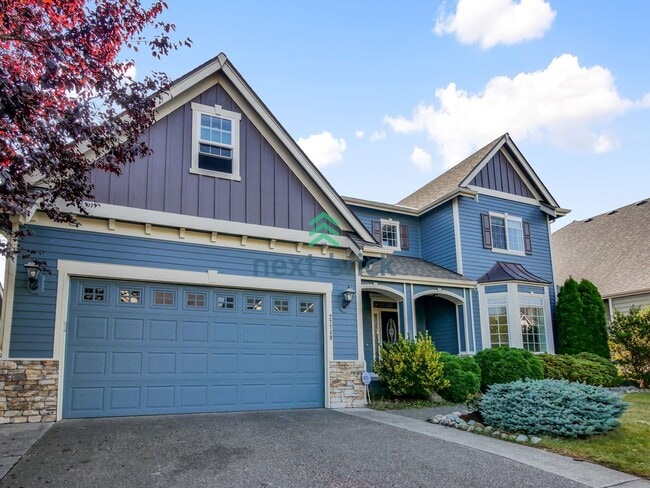 Building Photo - Stunning 4bed/2.5bath Norris Home with a V...