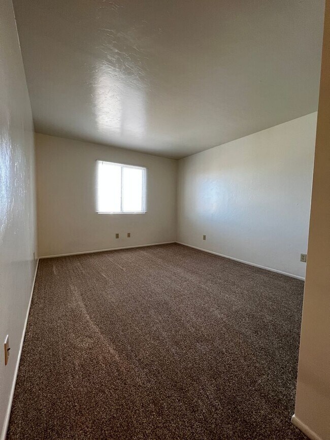 Building Photo - 6132 Antelope Villas Cir