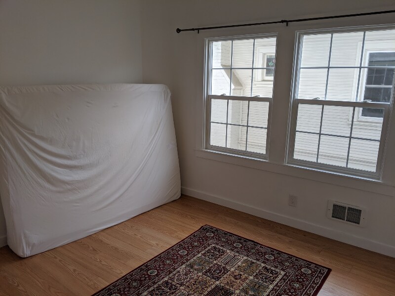 Building Photo - 5410 Princeton St