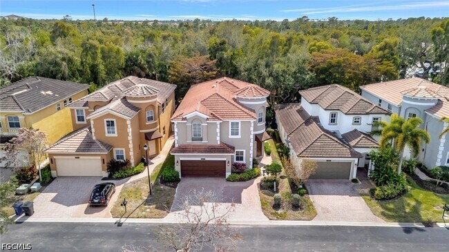 Building Photo - 10245 S Golden Elm Dr