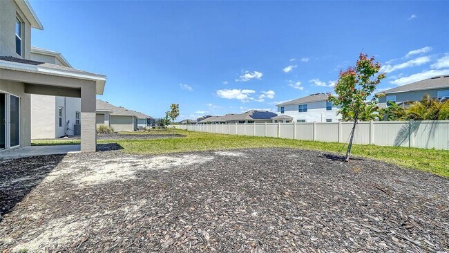 Building Photo - 12732 Lateral Root Dr
