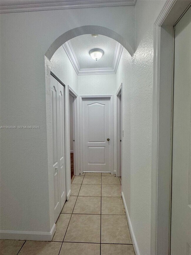 Building Photo - 8841 SW 212th Terrace