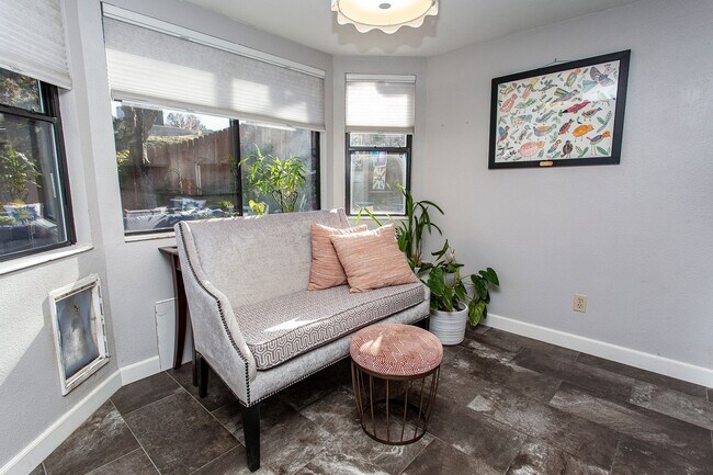 Building Photo - Coming Soon – Spacious 4-Bedroom, 2-Bath H...
