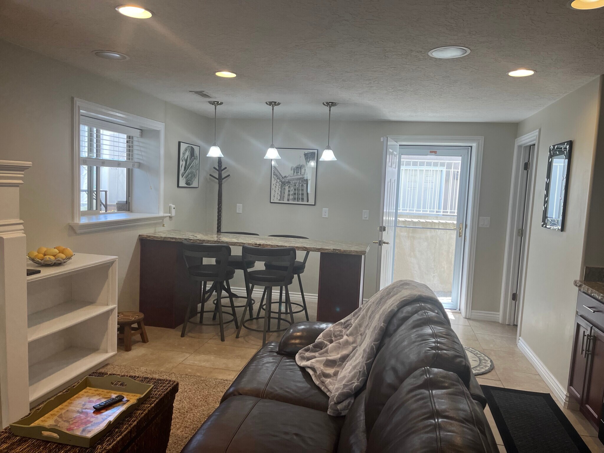 Entrance - 486 E Aspen Meadows Ct