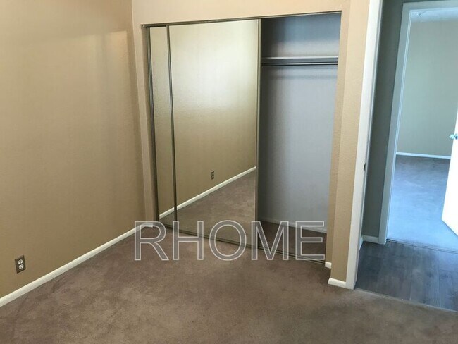 Building Photo - 4633 Quail Vista Ln