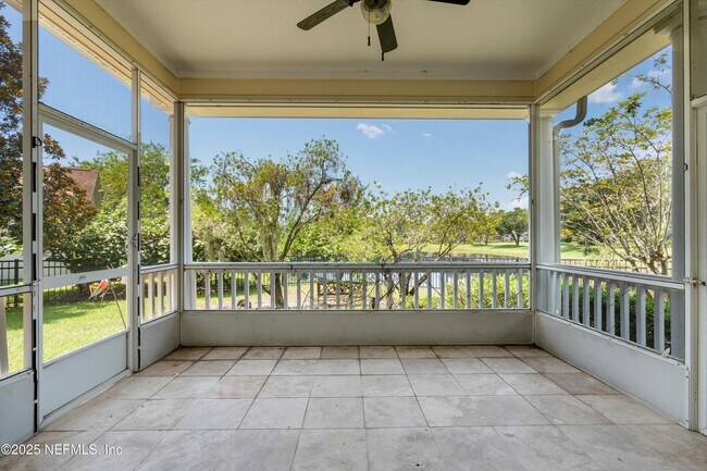Building Photo - 7610 Sentry Oak Cir E