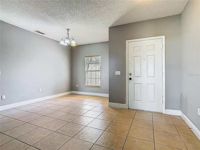 Building Photo - 107 Carlisle Ct