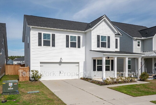 Building Photo - 208 Evergreen Ave