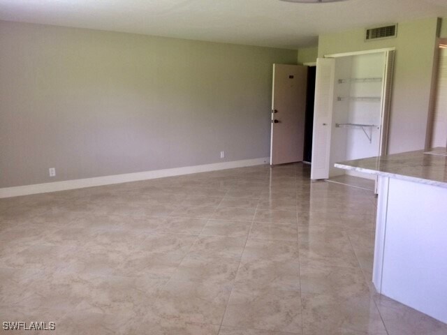 Building Photo - 3655 Boca Ciega Dr