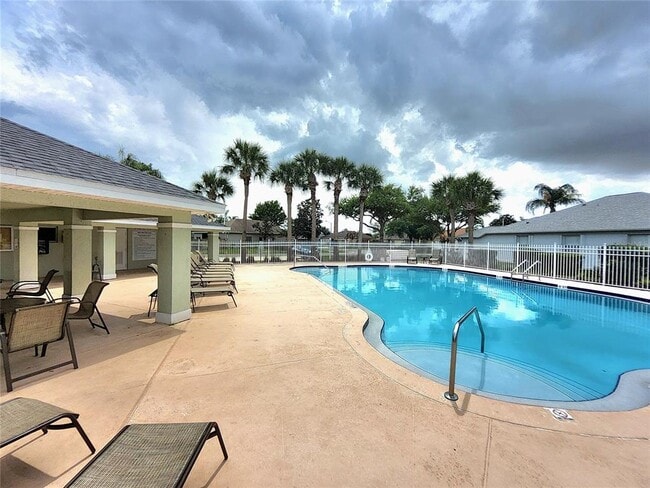 Building Photo - 5465 High Pasture Way