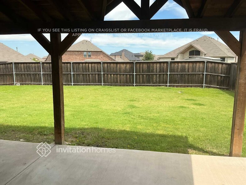 Building Photo - 1724 Bertino Way