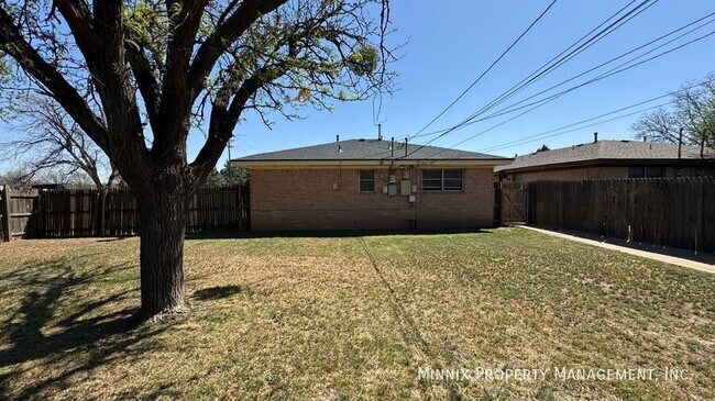 Building Photo - 2302 40th St