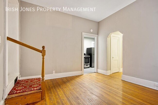 Building Photo - 62 Park St