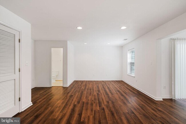 Building Photo - 9023 Brewer Creek Pl