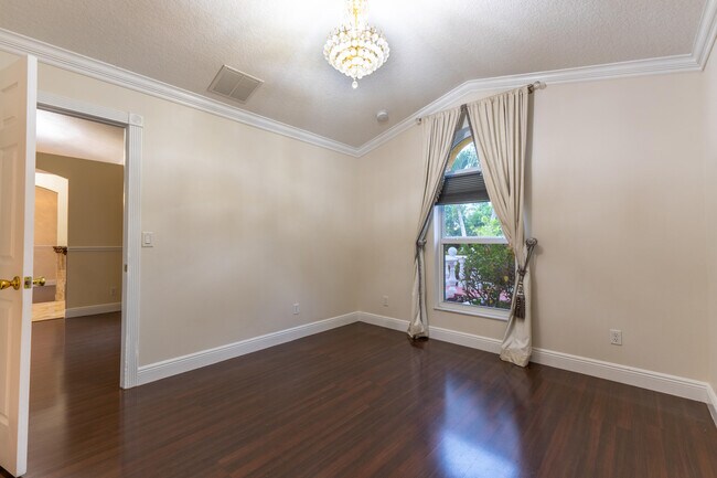 Building Photo - 2853 SE Melaleuca Blvd