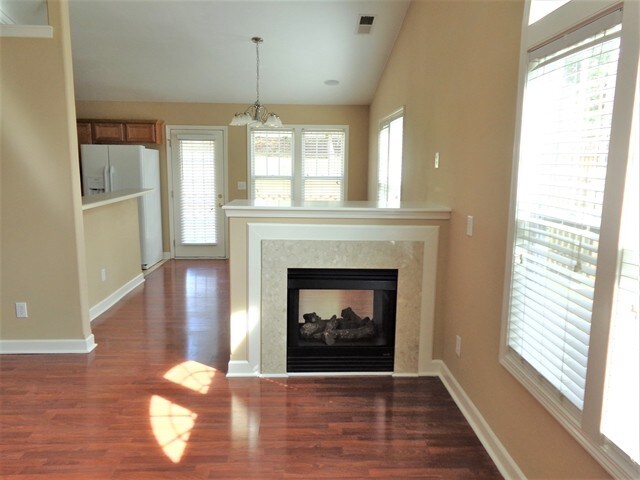 Building Photo - 420 Dutchmans Meadow Drive