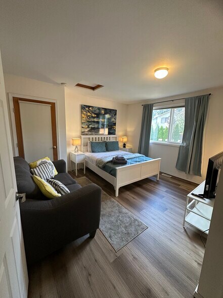 Building Photo - 27541 44th Pl S