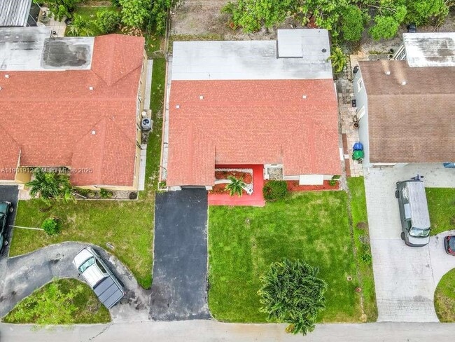 Building Photo - 7753 Coral Blvd