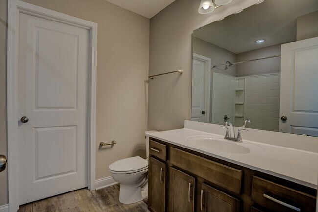 Building Photo - 5565 Limaburg Rd