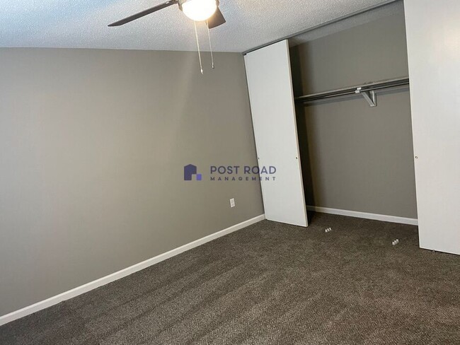 Building Photo - 701 W 27th St S