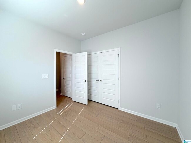 Building Photo - 214 Stockyard Cir