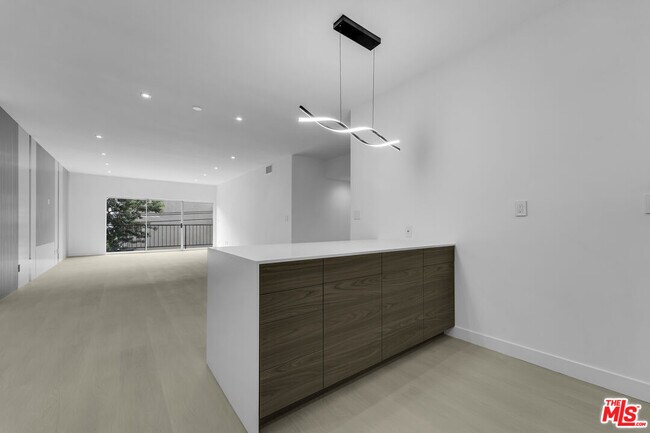 Building Photo - 10630 Wilkins Ave