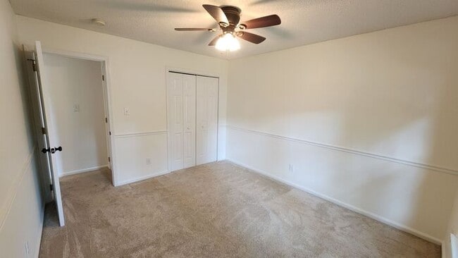 Building Photo - Three-bedroom Rancher in Concord!