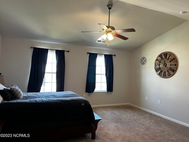 Building Photo - 314 Ginger Dr