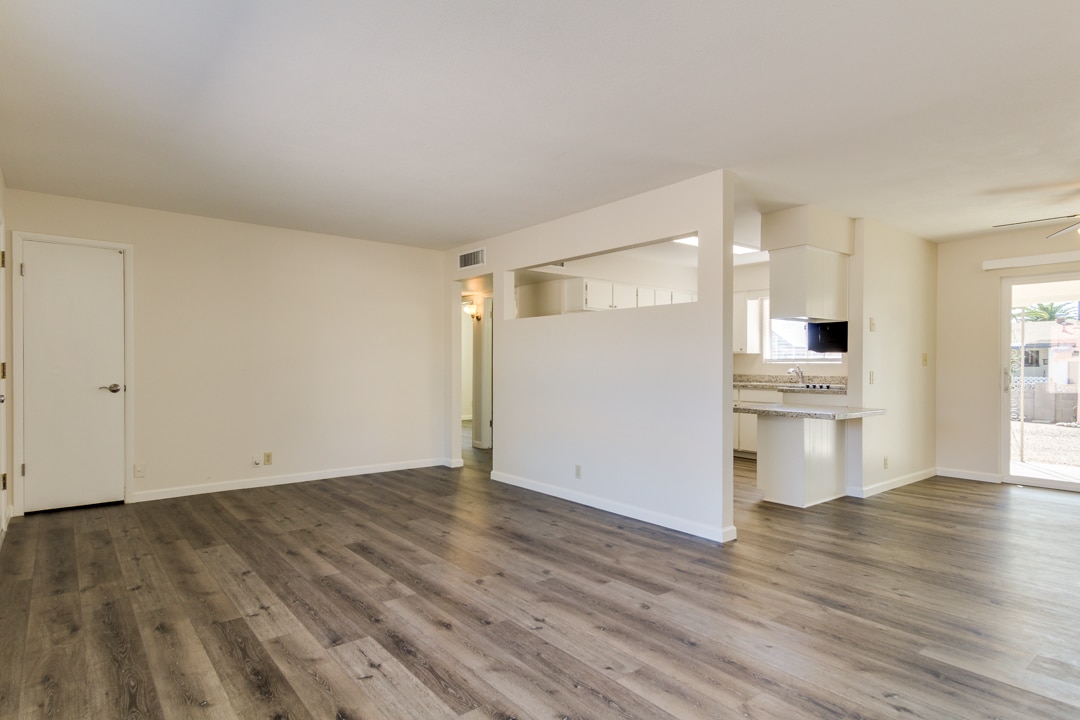 Building Photo - 5333 E Adobe Rd