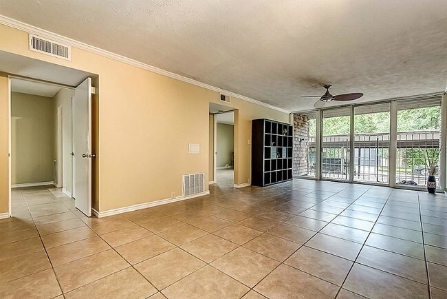 Building Photo - 5353 Institute Ln