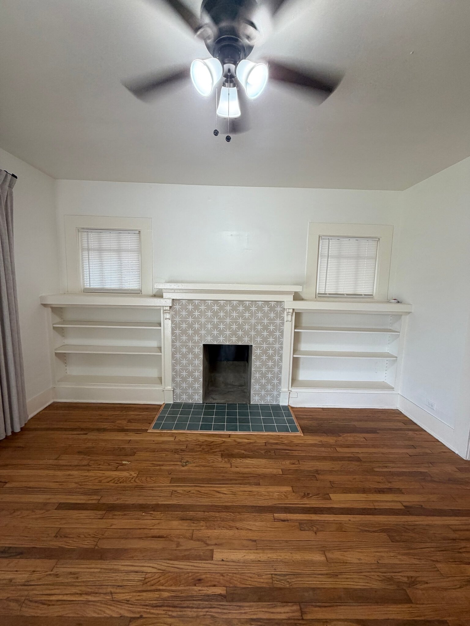 Building Photo - 339 Kayton Ave