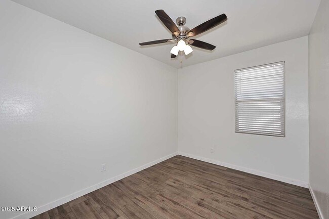 Building Photo - 29932 N Palo Verde Dr