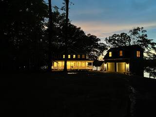 Building Photo - Lake Anna GuestHouse at 361 Robbie