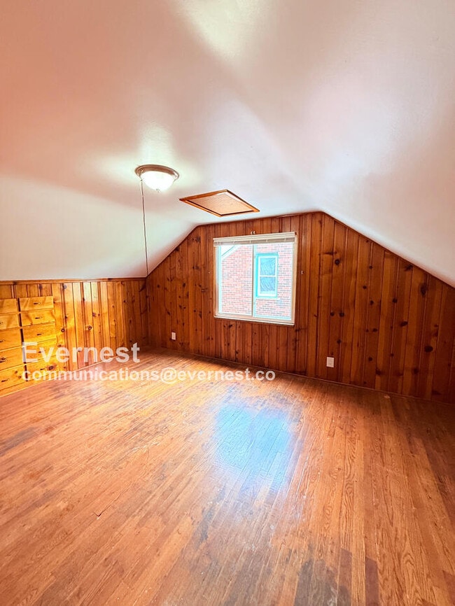 Building Photo - 14980 Tacoma St
