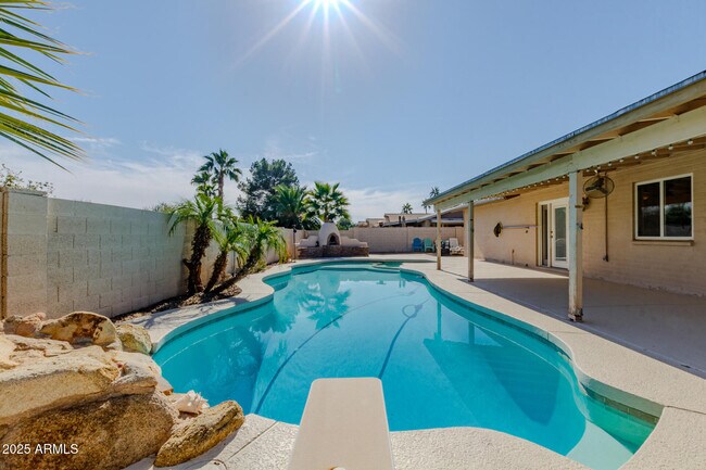 Building Photo - 13209 N 30th St