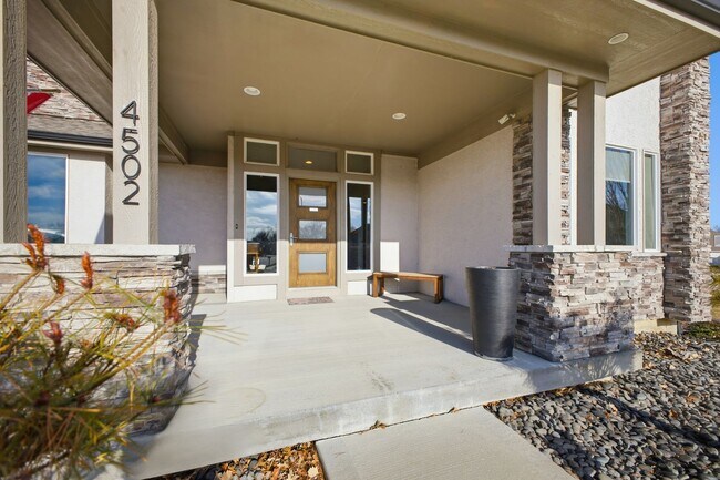 Building Photo - 4502 NW 70 Terrace