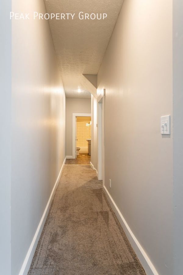 Building Photo - Available Now!! Located in Victorian Villa...