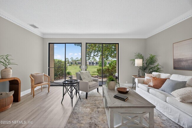 Building Photo - 7622 Las Palmas Way