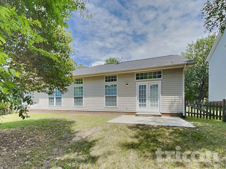 Building Photo - 47 McDonald St NW