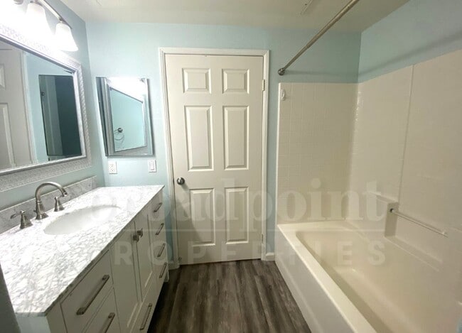 Building Photo - 31295 Taylor Ln