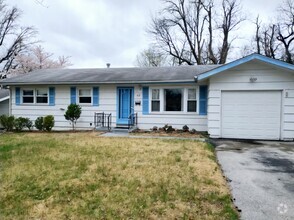 Building Photo - 62 Delworth Ct