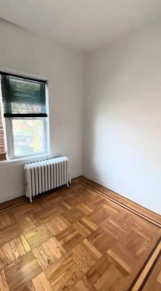 Building Photo - 1959 Fowler Ave